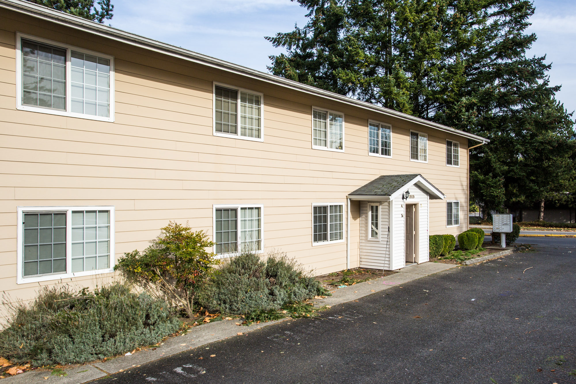 1411_untitled_005 Hudson Commercial Real Estate Group